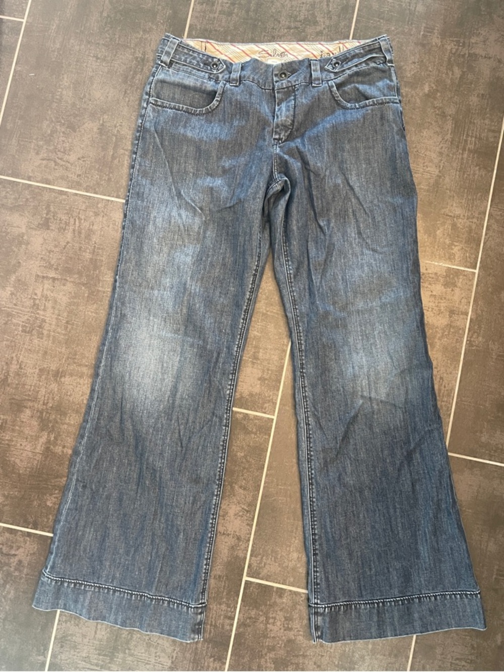 Women's Silver Jeans Lauren Dark Wash Wide-Leg Jeans Sz 32 EUC